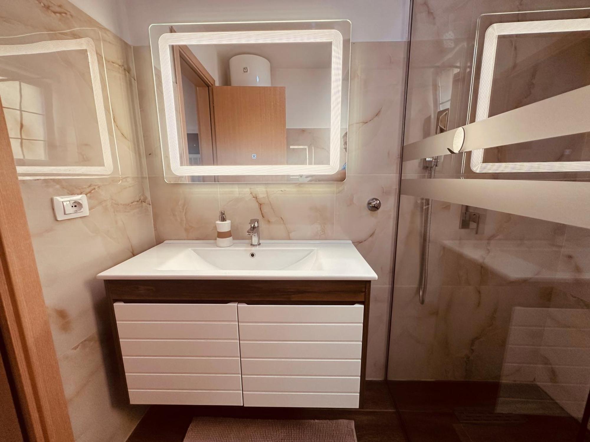 שקודר Grace'S Centre Apartment מראה חיצוני תמונה